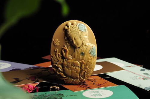 青衣隱韻，淺笑翩然——淺析盧云峰的青衫旦角藝術(shù)